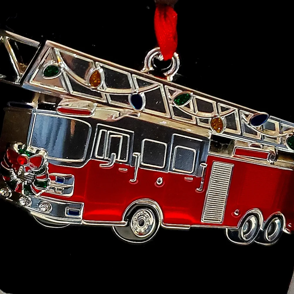 Christmas Tree Holiday Ornament Brilliant Bright Red Fire Engine Truck 3.5' - Picture 16 of 16